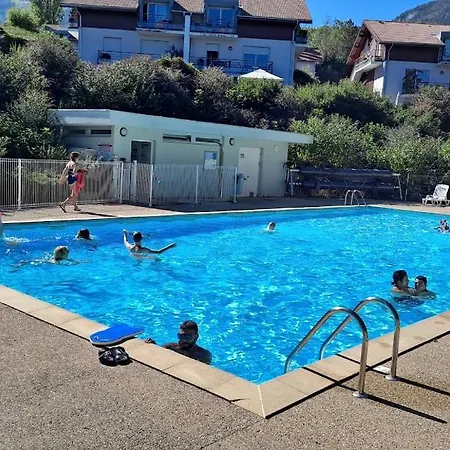 Chez Jiri - Piscine, Balcon Vue Alpes, Spacieux T2 아파트